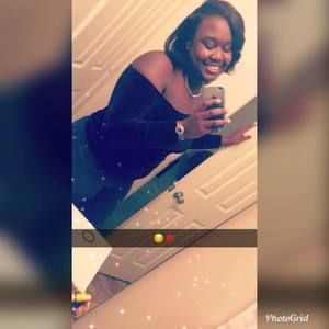 Meet your Posher, Marchae